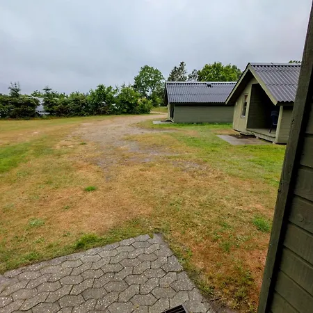 مكان تخييم Henneby - *