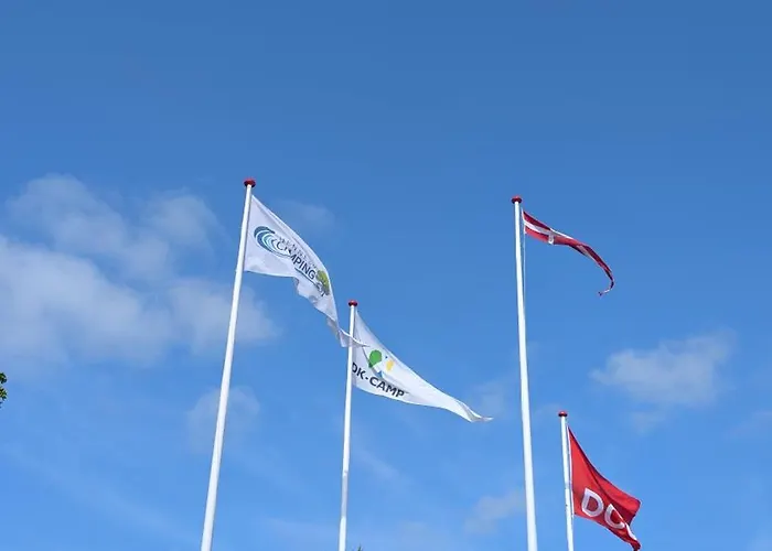 Кемпинг Henneby - Хенне-Странн