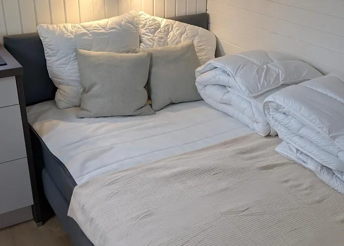 Henneby - * Henne Strand